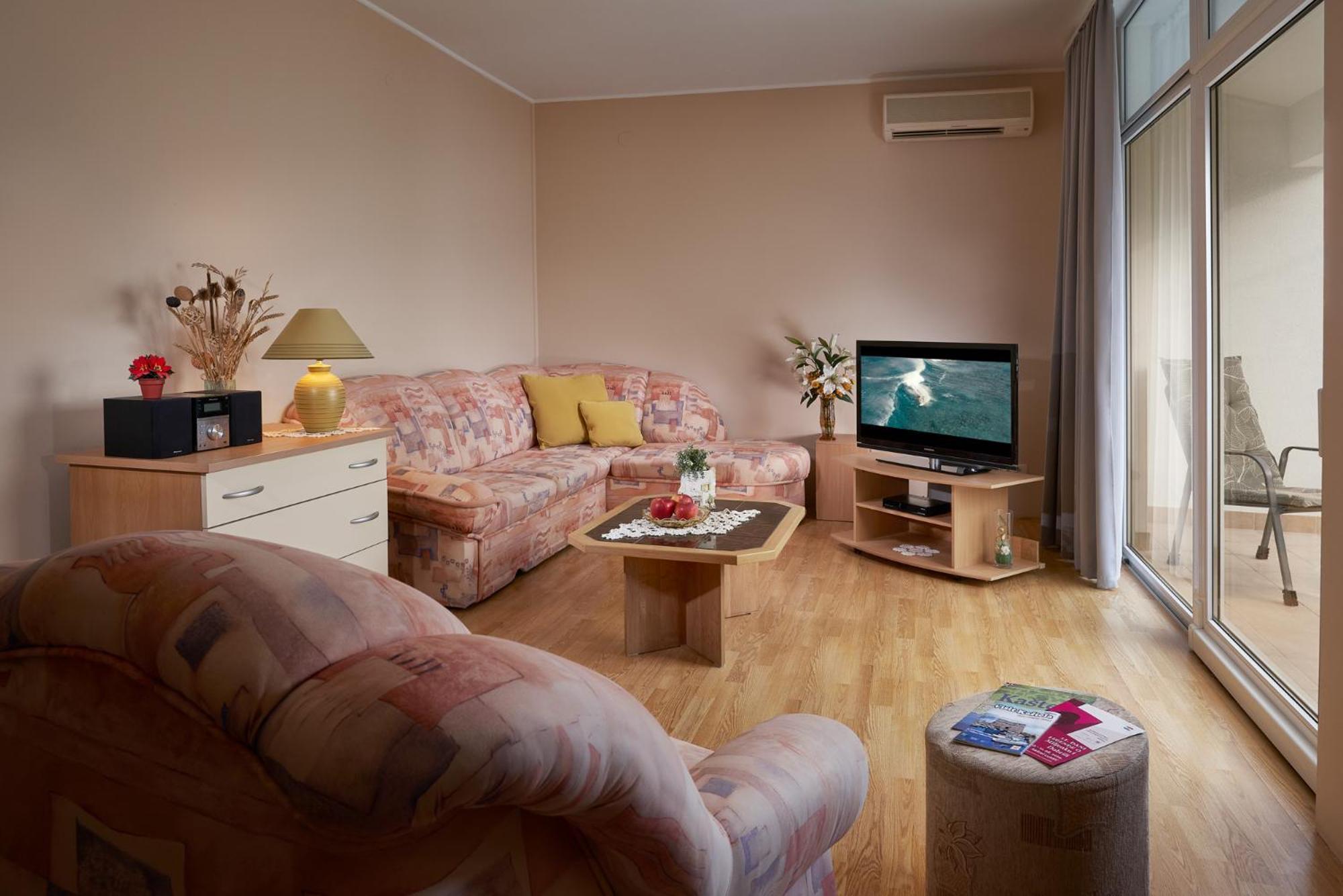 Ferienwohnung Palmaja Kaštela Exterior foto